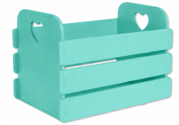 CAJA RECTANGULAR MDF 10X16.5X12 CM CON CORAZON EN LOS LATERALES - PINT. TURQUESA.