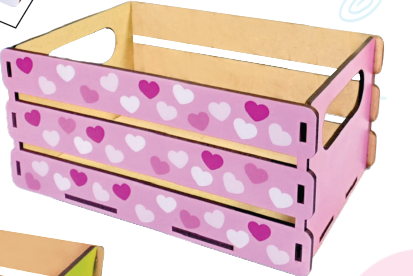 CAJA PARA DETALLES MDF 10X15X9CM - ROSA CON CORAZONES